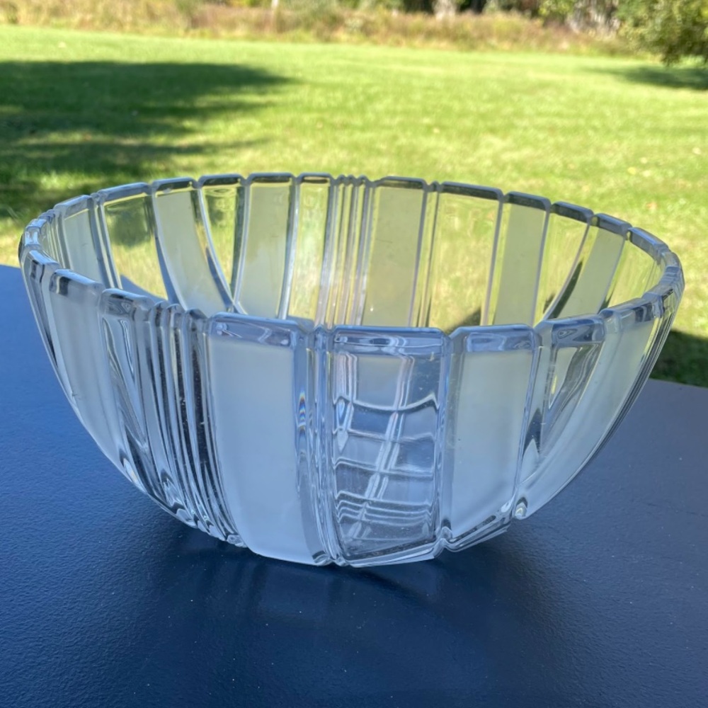 Mikasa Plaid Tartan- Stratton 11” Hostess Bowl Cut Lead Crystal Frosted … - Picture 2 of 2